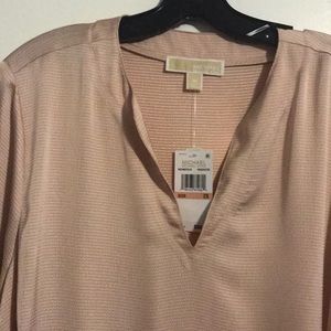 Women’s light weight beautiful blouse